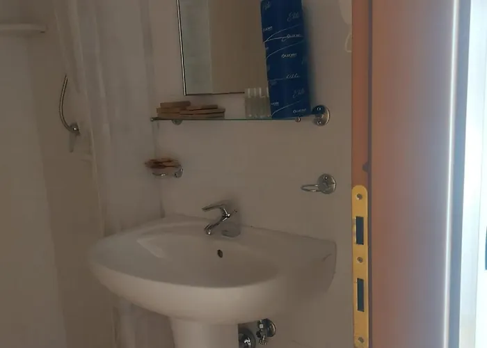 Garni - Pet Friendly Hotel