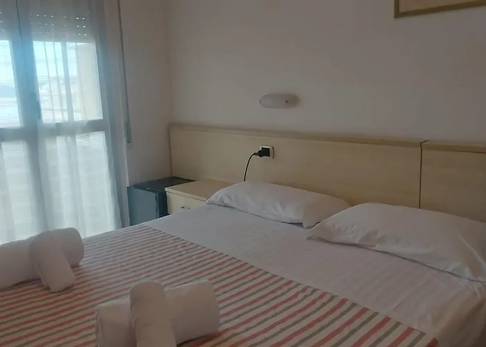 Garni - Pet Friendly