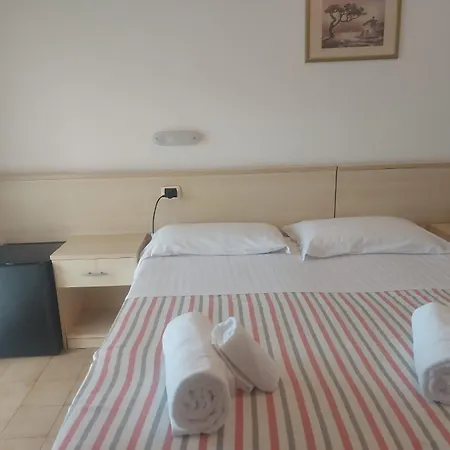 Garni - Pet Friendly Отель 2*